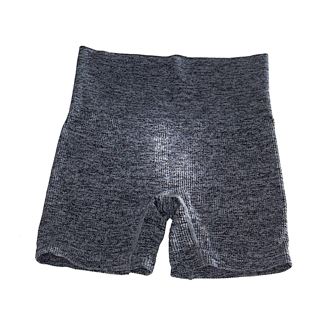 Gray colsie biker shorts size small